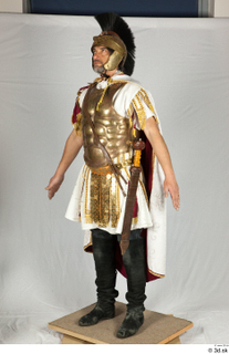 Photos Medieval Legionary in plate armor 13 Centurion Gold armor…